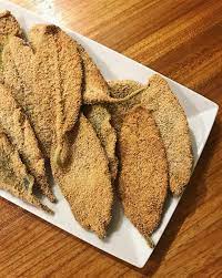 Porção peixinho frito. 350&nbsp;ML